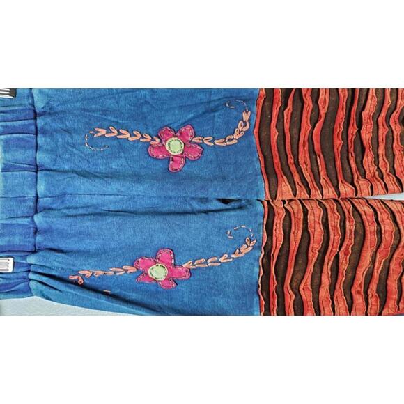 K.P.C. Women's Handmade Bohemian Embroidered Stonewash Blue Floral Pants Medium - Picture 4 of 11